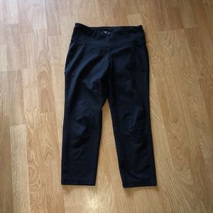 Black Capri leggings